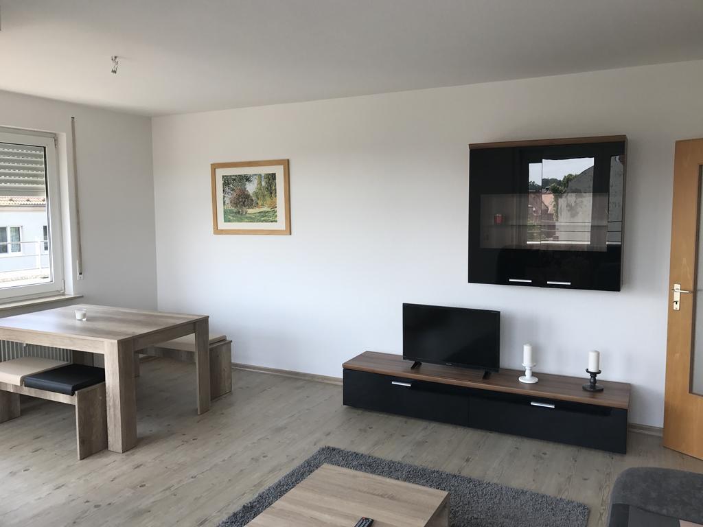 Exklusive Wohnung Mit Dachterrasse In Schleussig Leipzig Luaran gambar