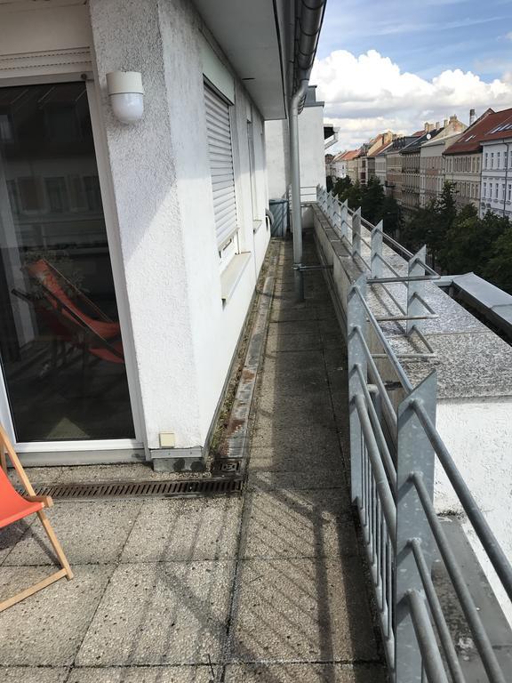 Exklusive Wohnung Mit Dachterrasse In Schleussig Leipzig Luaran gambar